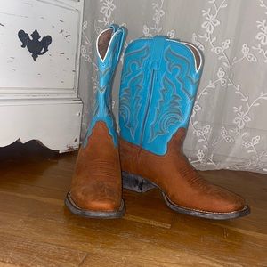 Tony lama square toe cowgirl boots (brand new never worn)
